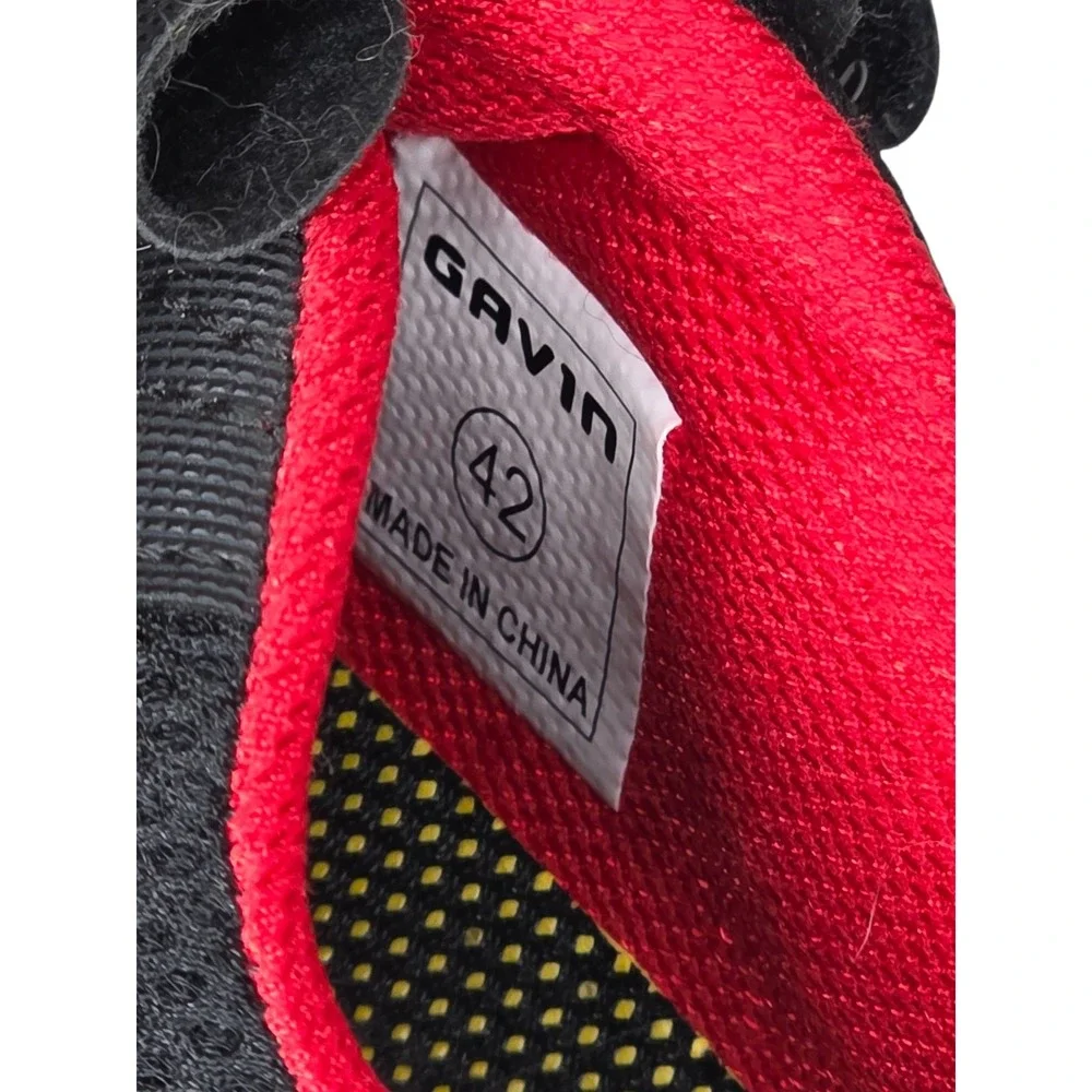 Gavin Cycling Shoes Black/Red Men's 8.5 / Women's 10 US  SPD/LOOK Compat